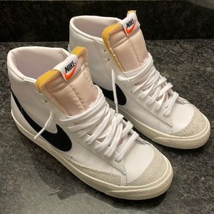 Nike mens high top sneakers
